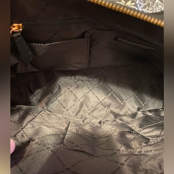 Michael Kors Purse - Picture 7 of 7